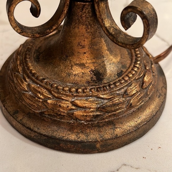 Vintage Hollywood Regency 18” Table Lamp Glass Prism Tole Metal - Gold Gilt - Picture 14 of 15